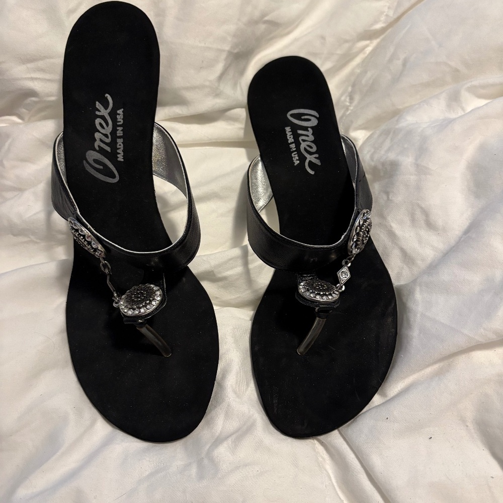 Onex Black & Silver Sandals